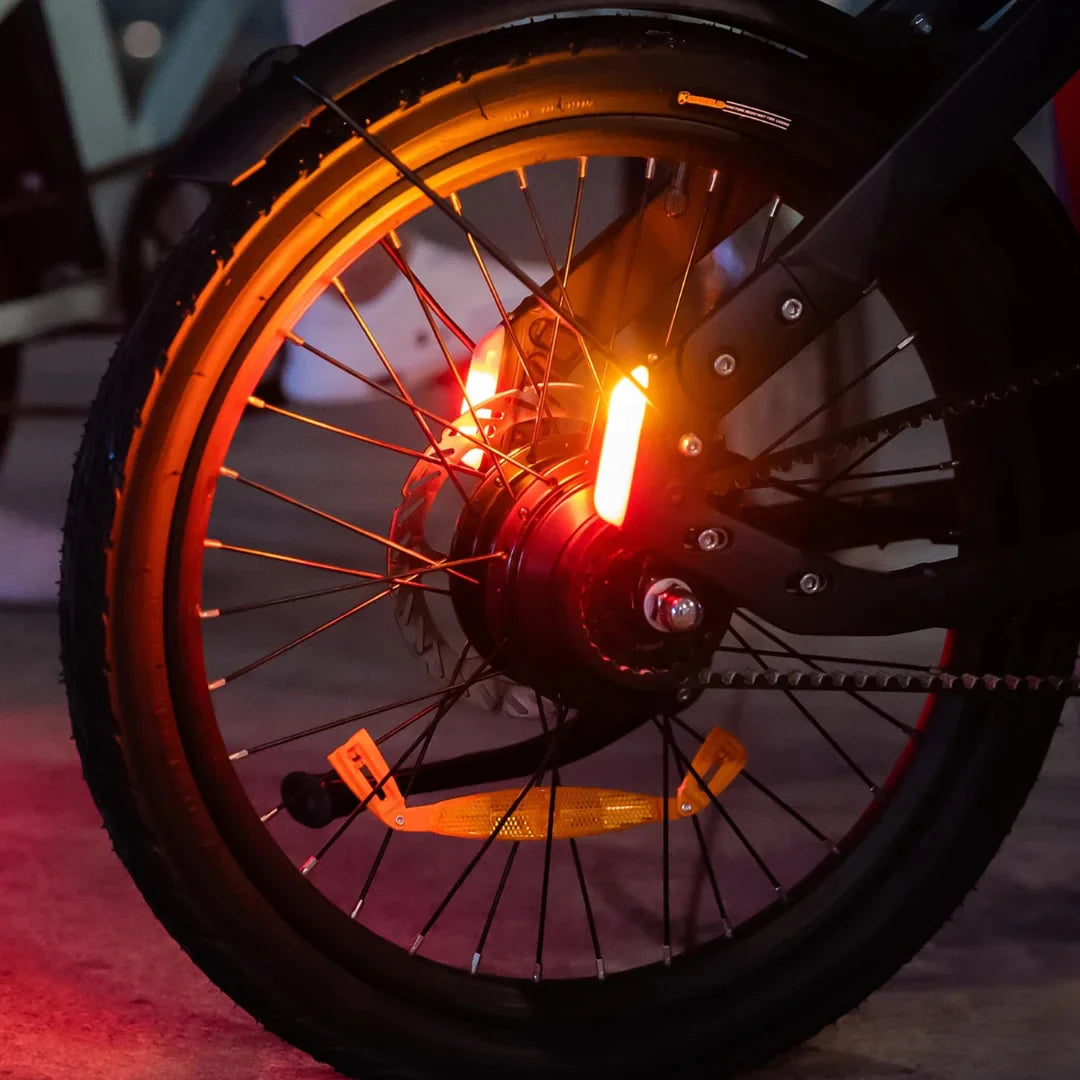Electric Bike Engwe P20 features a rear wheel with illuminated safety lights and durable tire design.
