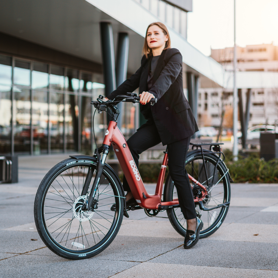 ECONO Apes CITY EER4