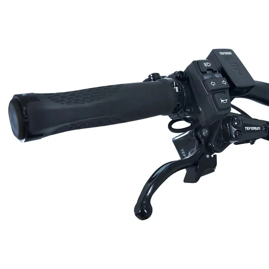 Electric Scooter Teverun Tetra 4x4 features ergonomic handlebars with textured grips and integrated controls.