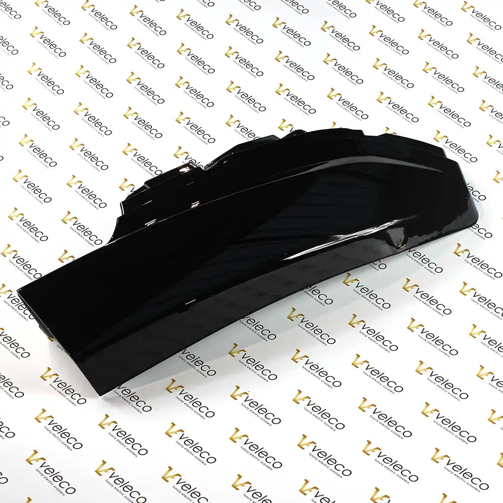 Black Threshold Cover for Left Front of Veleco Advena – glossy black threshold cover