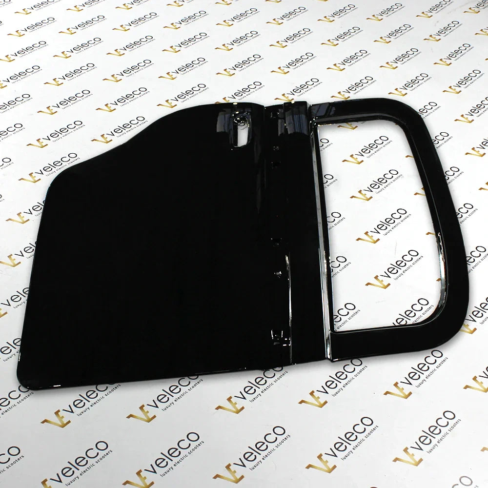 Black Right Door for Veleco Advena – black right door, angled view
