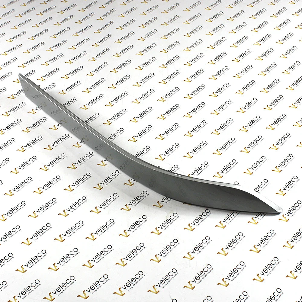 Silver Front Right Trim for Veleco Advena – silver curved trim piece