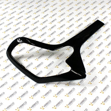 Black frame for rear left lamp Veleco Advena