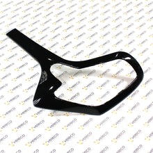 Black frame for rear right lamp Veleco Advena