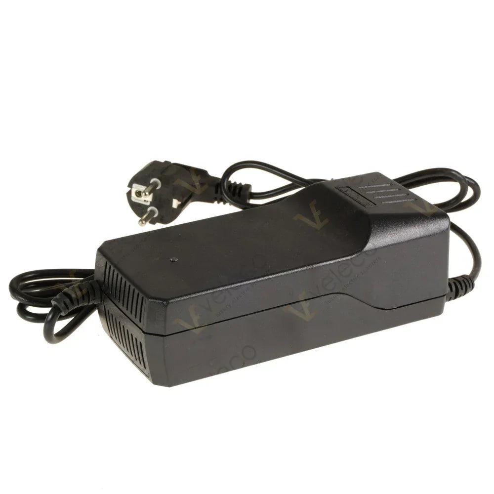 USB Port for Veleco Cristal – black charger with European plug