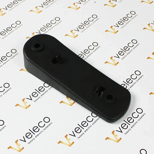 Left armrest distance Veleco FASTER