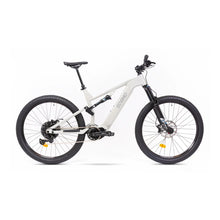 A mountain electric bike, Econo Pantera C8 140, featuring a sleek design and robust tires