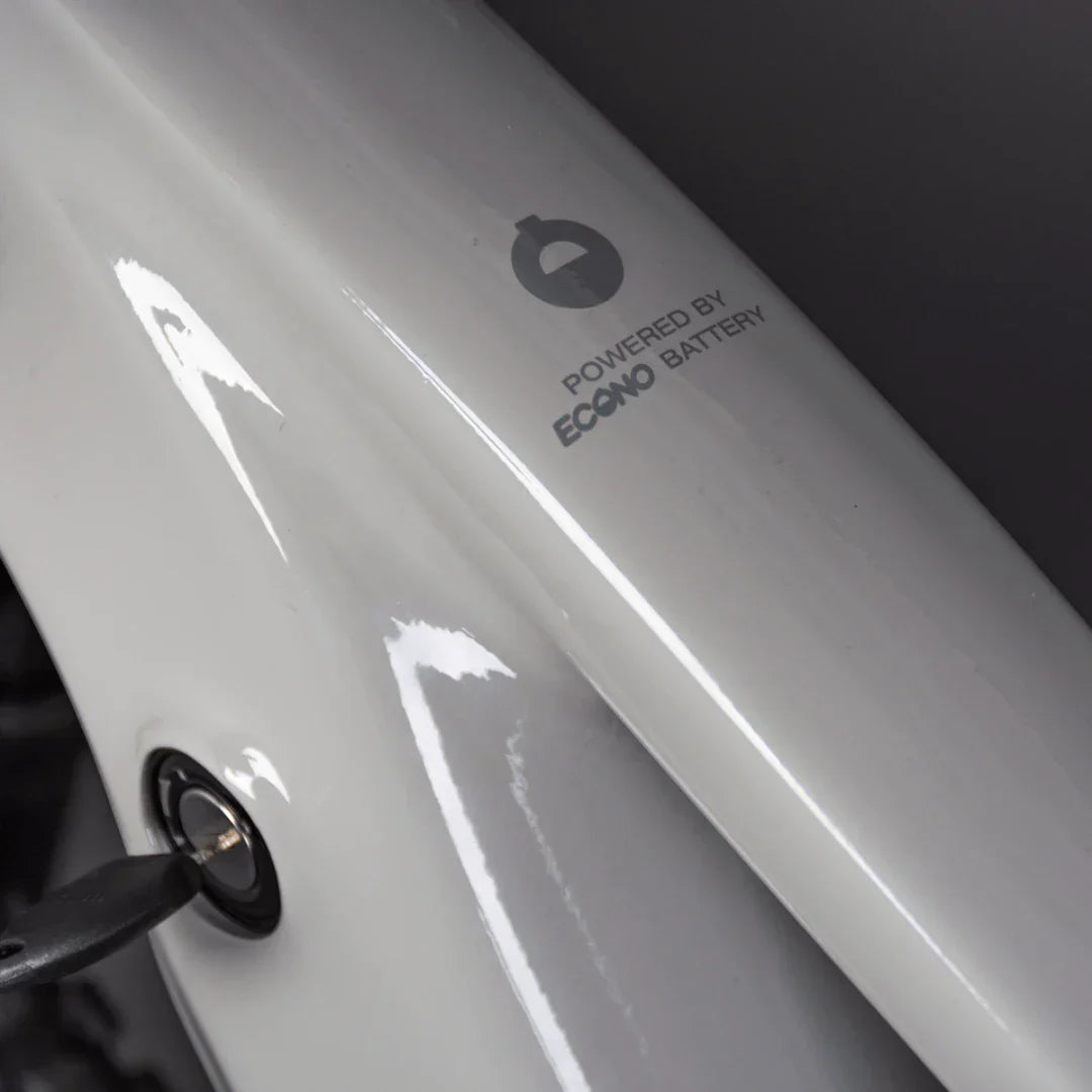 Electric bicycle ECONO Pantera SUV C6 120 – battery lock and branding on frame