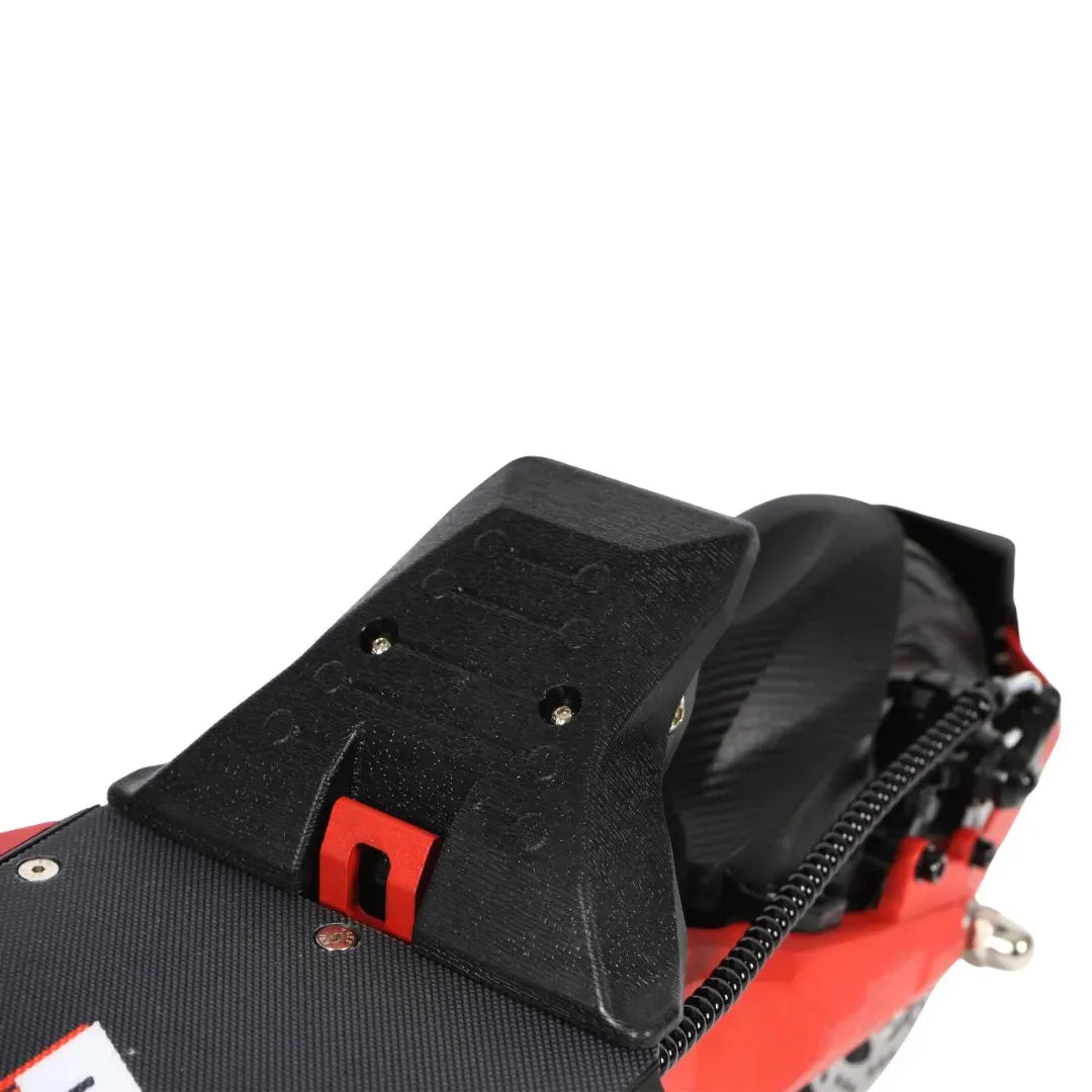Electric scooter ECO Speed 9 – rear fender and deck close-up