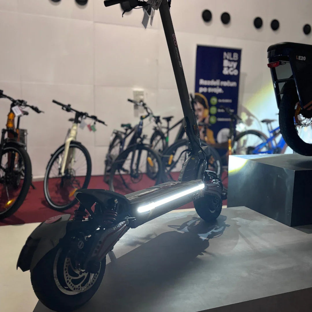 Electric Scooter Eco Speed 10x V2 features a sleek design, LED light strip, and strong suspension for smooth rides.