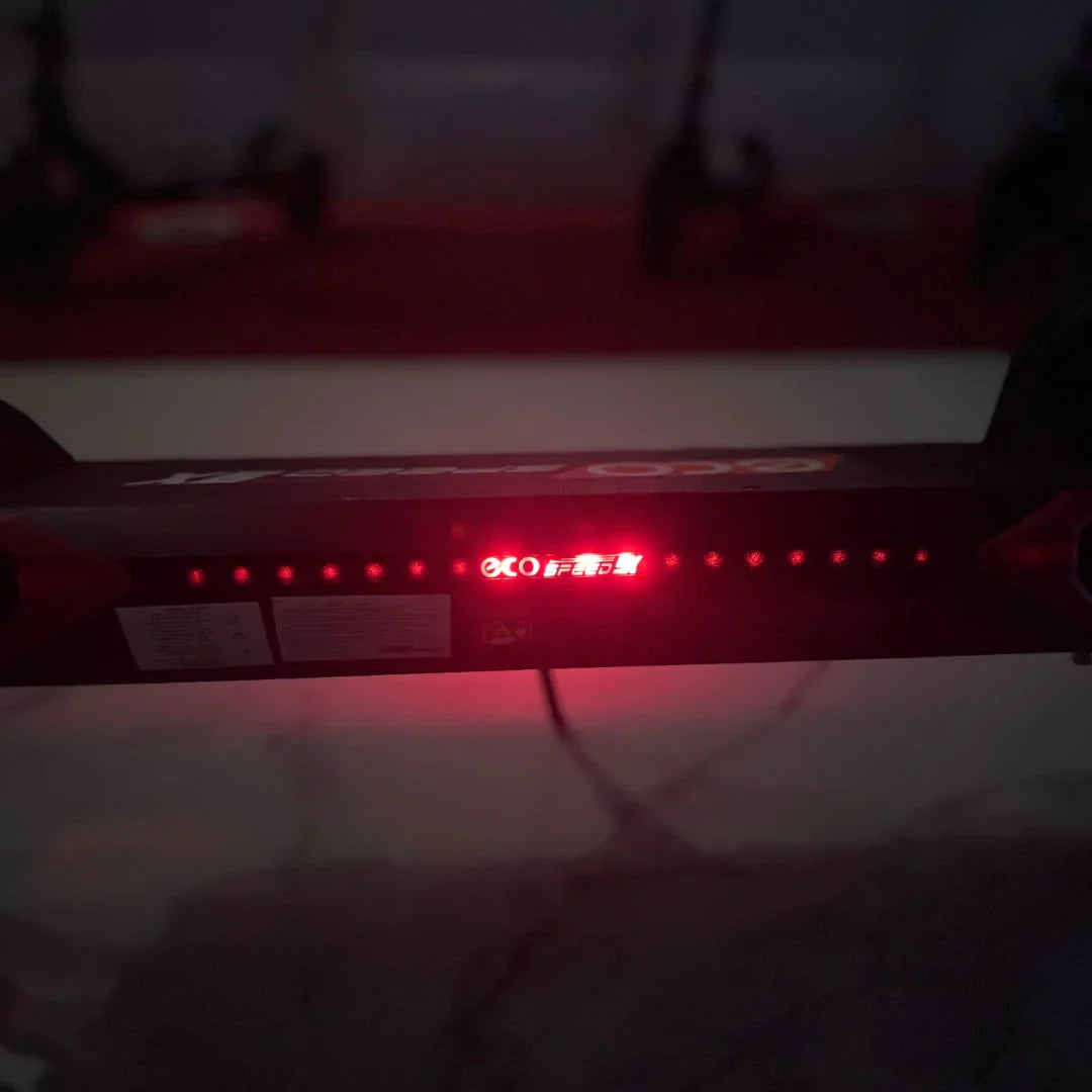 Electric scooter ECO Speed 9X – deck with illuminated red logo and lights