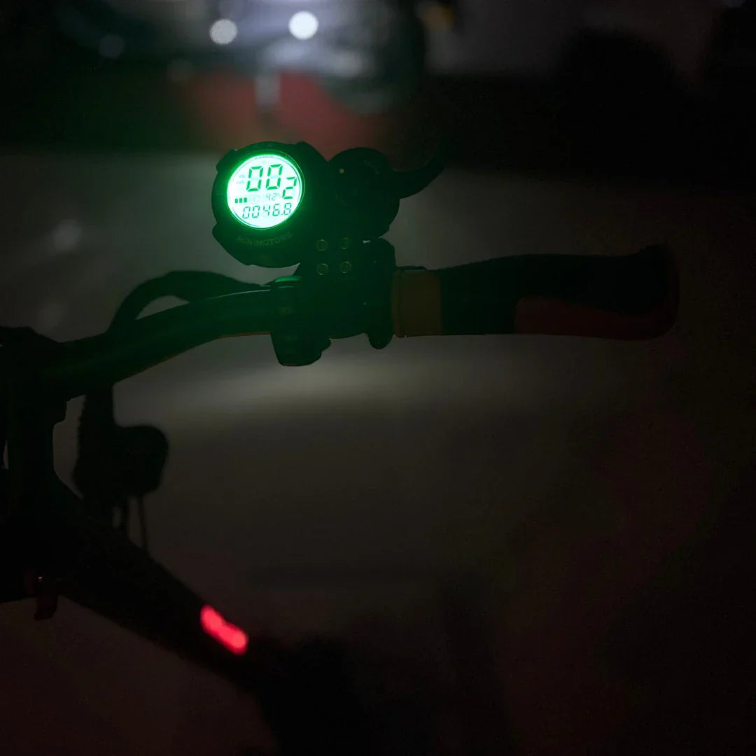 Electric scooter ECO Speed 9X – green illuminated display on handlebar