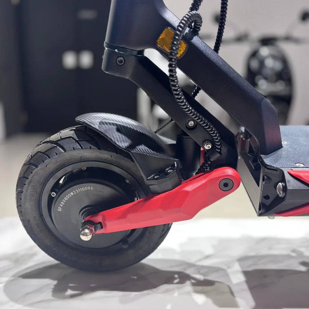 Electric scooter ECO Speed 9X – front wheel and suspension close-up