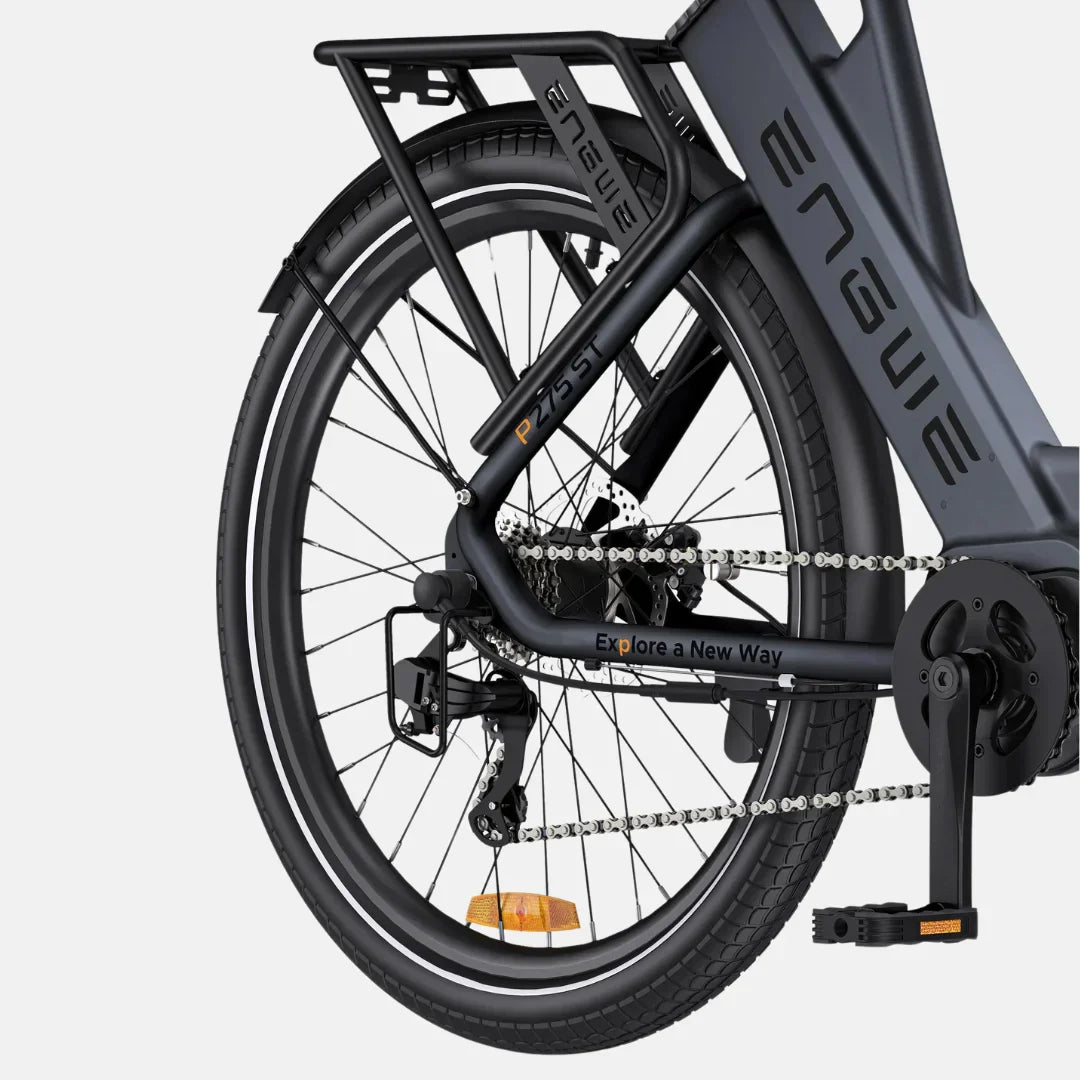 Electric bicycle Engwe P275 ST – rear wheel and drivetrain close-up