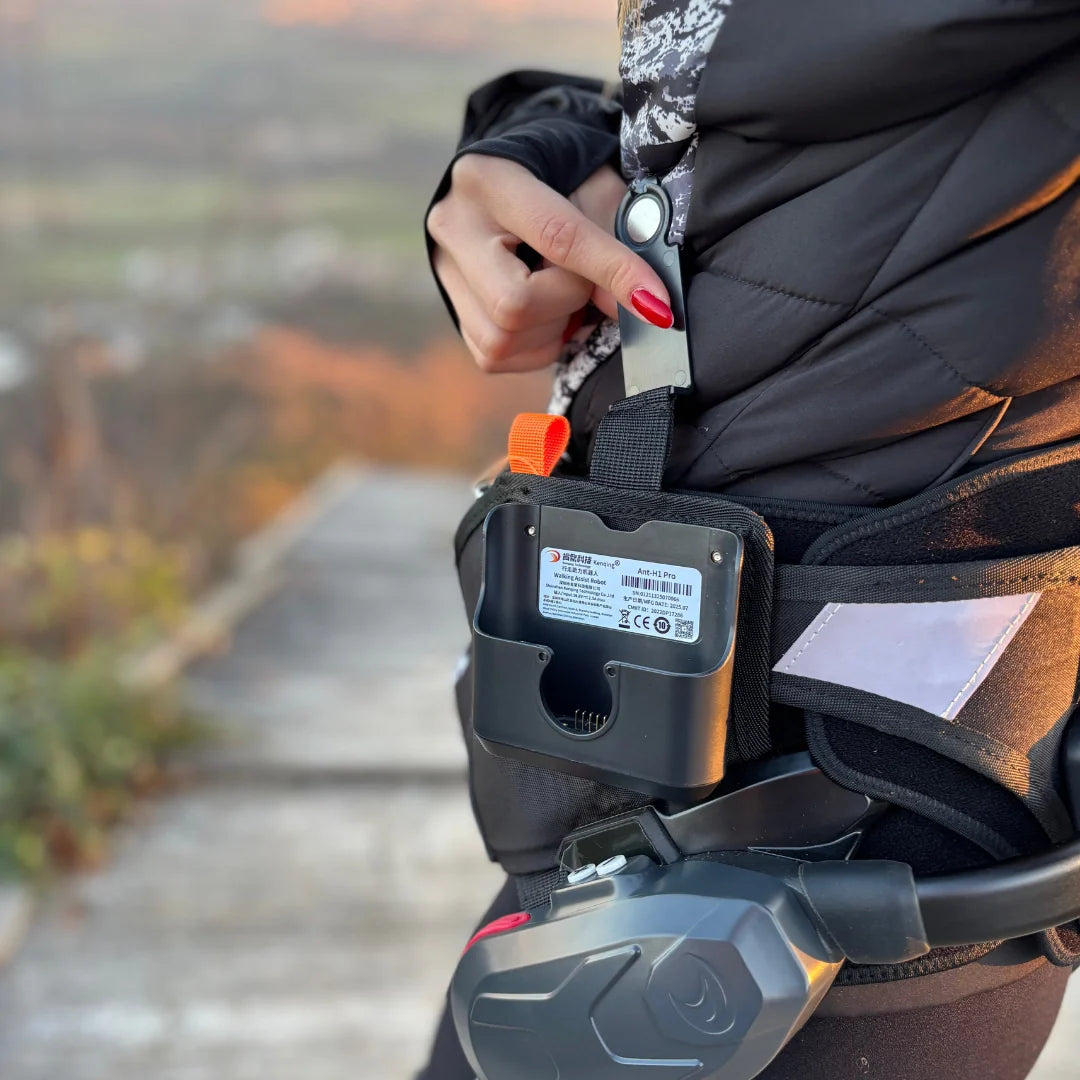 VIGX ANT-H1 PRO Exoskeleton | Free Trial – close-up of exoskeleton battery pack
