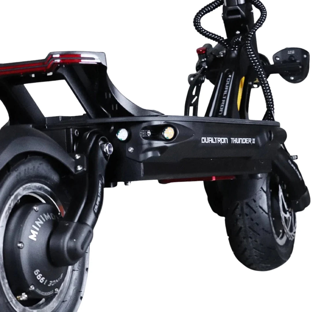 Electric scooter Dualtron Thunder 3 – rear wheel and suspension detail