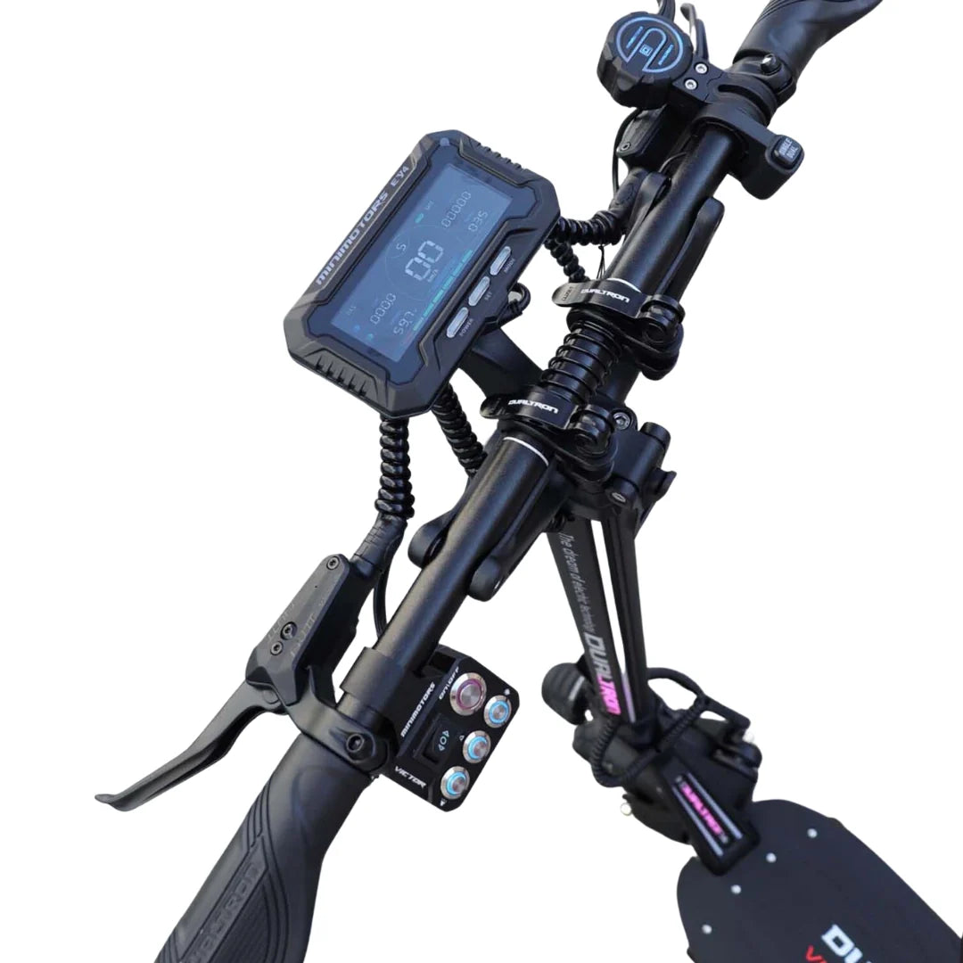 Electric scooter Dualtron Victor Limited – dashboard and handlebar close-up