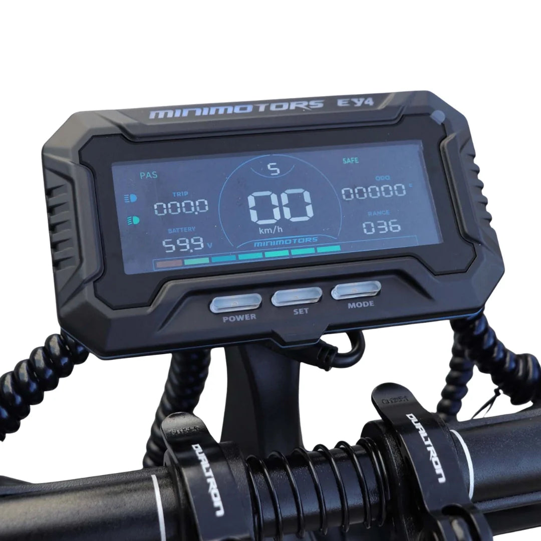 Electric scooter Dualtron Victor Limited – dashboard display close-up