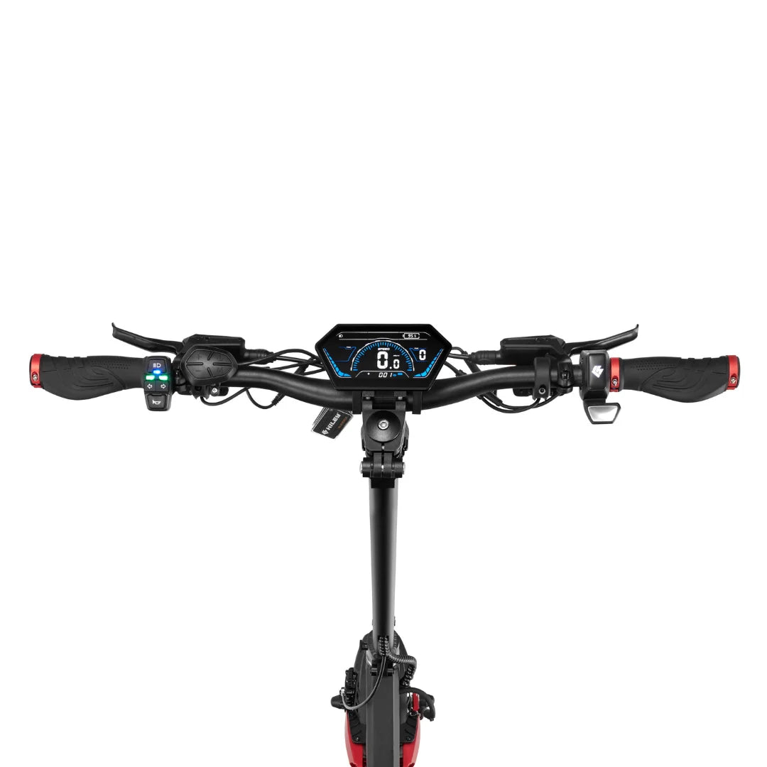 Electric scooter Hiley TIGER EVO GTR – dashboard and handlebar close-up