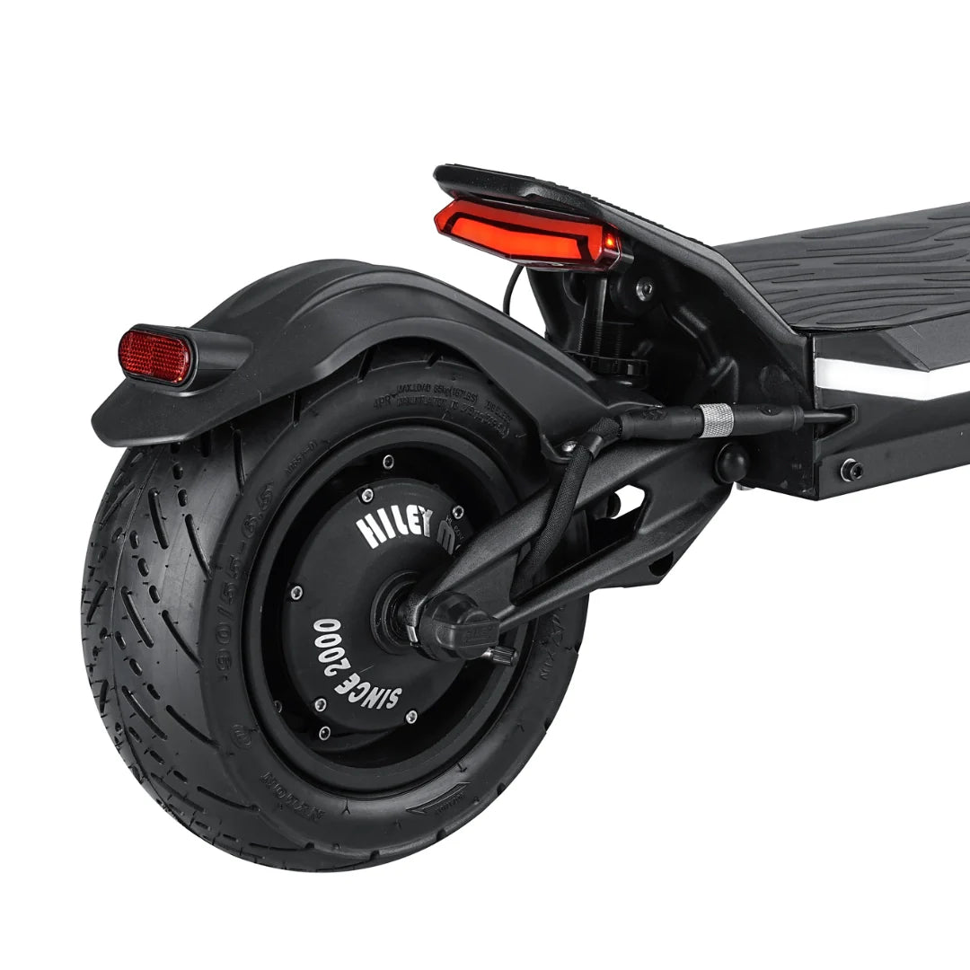 Electric scooter Hiley TIGER SUPRA – rear wheel and brake light detail