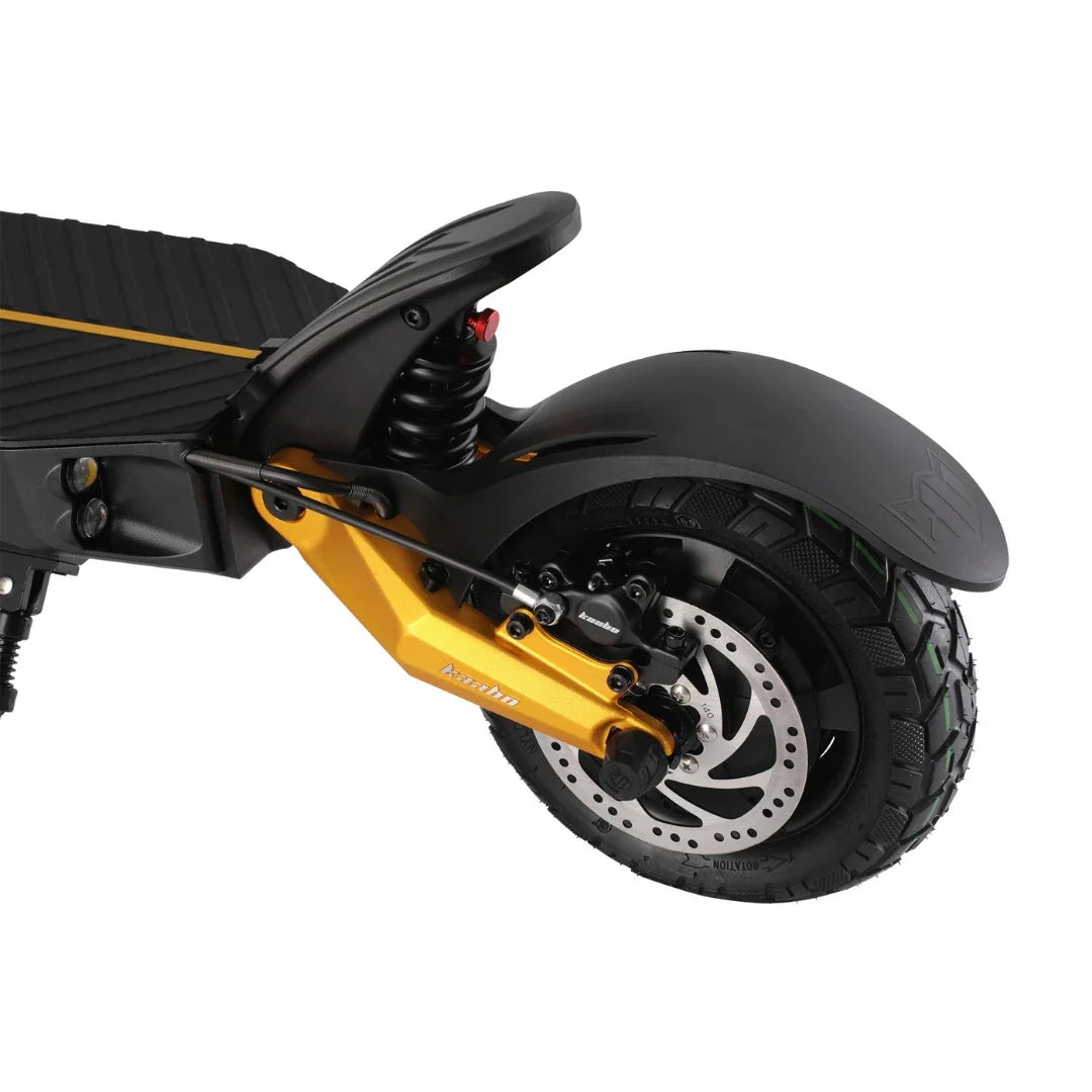 Electric scooter Kaabo Mantis King GT – rear wheel, mudguard, and disc brake