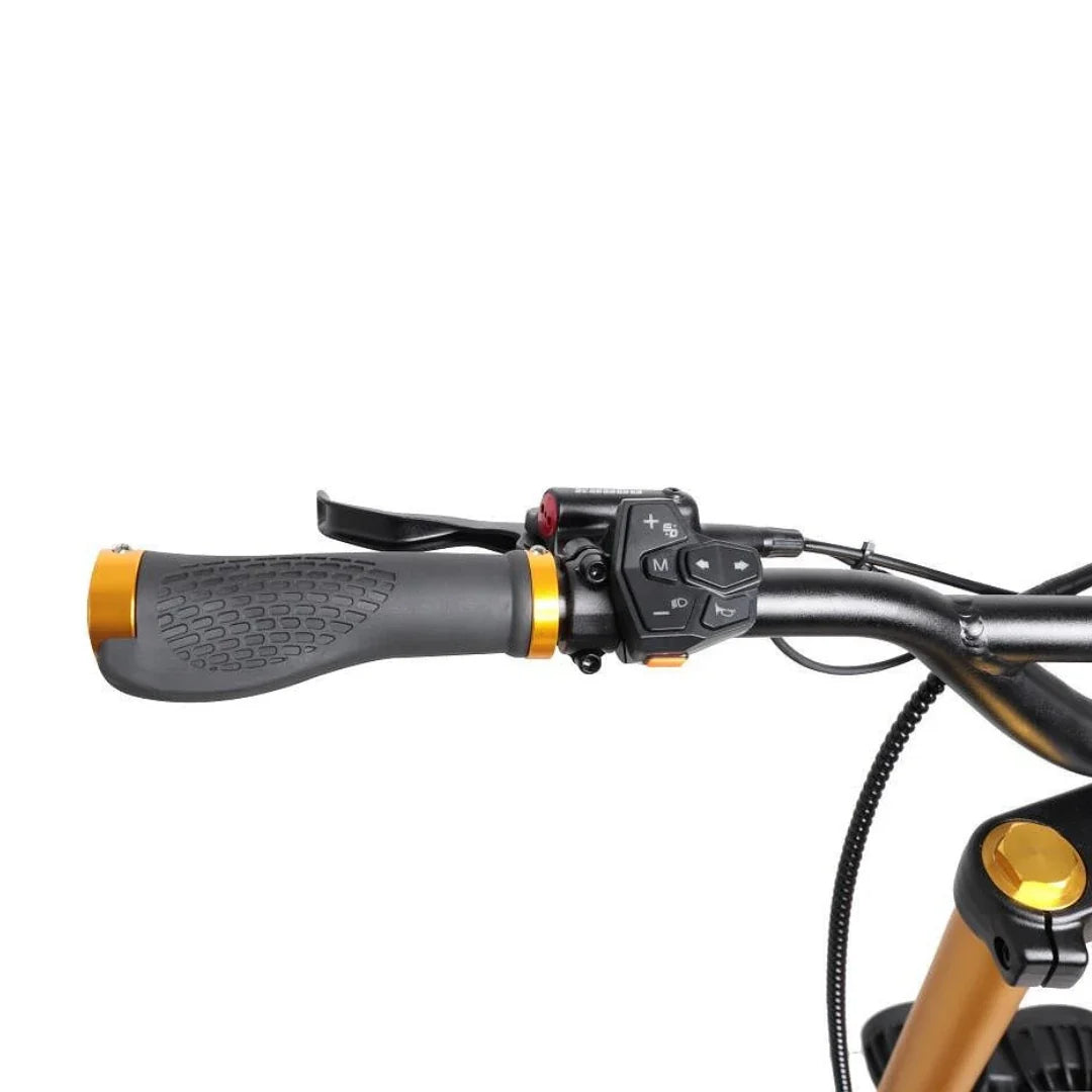 Electric scooter Kaabo Wolf Warrior 11 MAX – right handlebar controls close-up