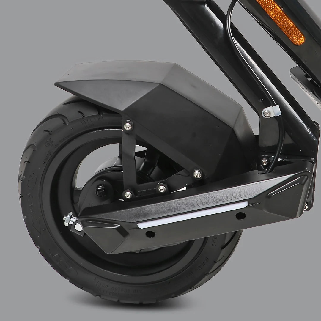 Electric scooter MS Energy Flare – rear wheel and fender detail