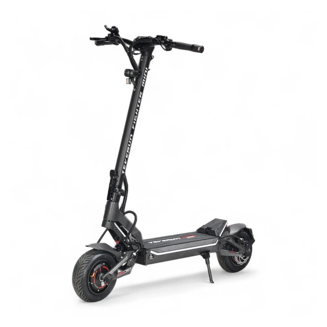Electric scooter Teverun Fighter Mini PRO 2026 – front three-quarter view