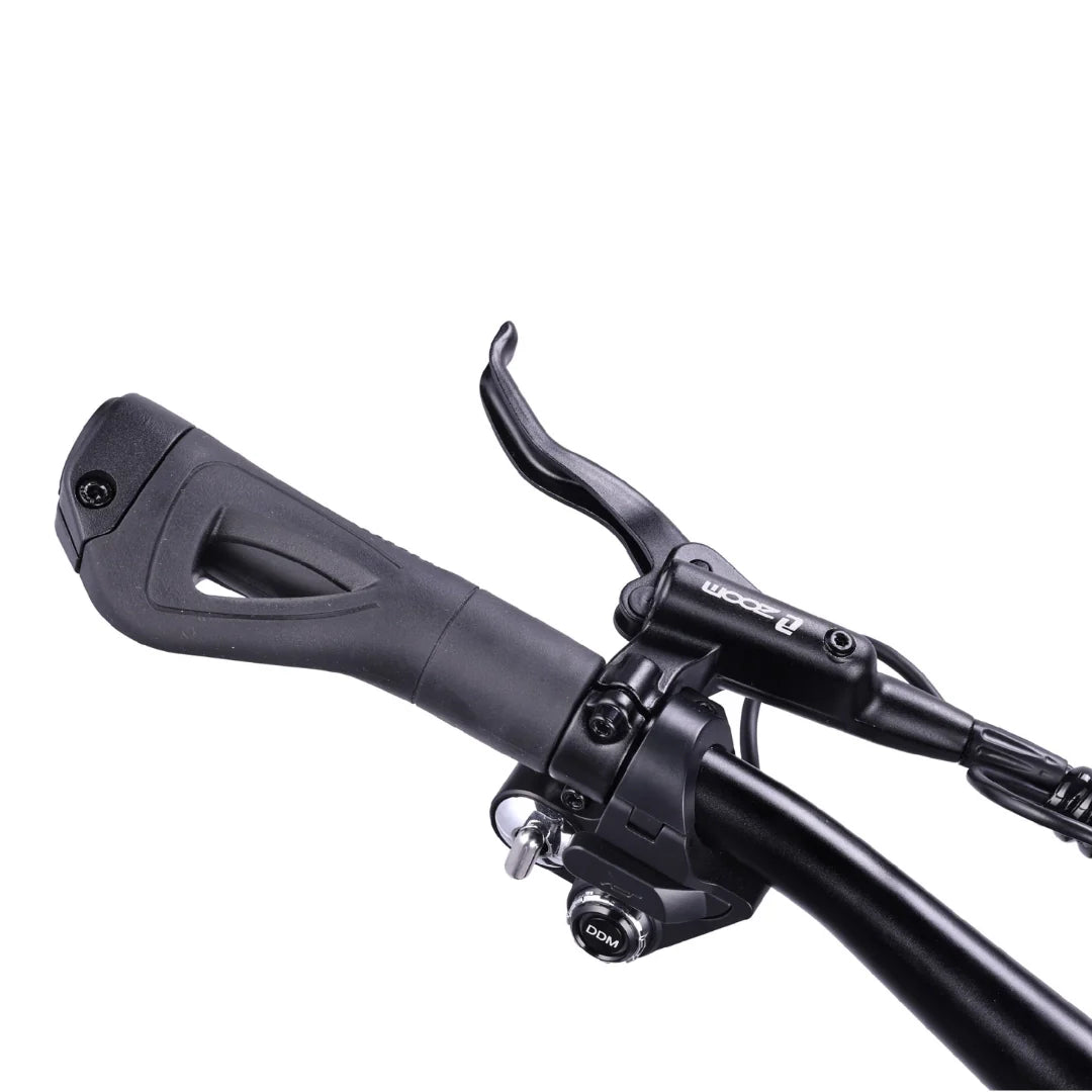 Electric scooter VSETT 10 APEX – right handlebar grip and brake lever angled