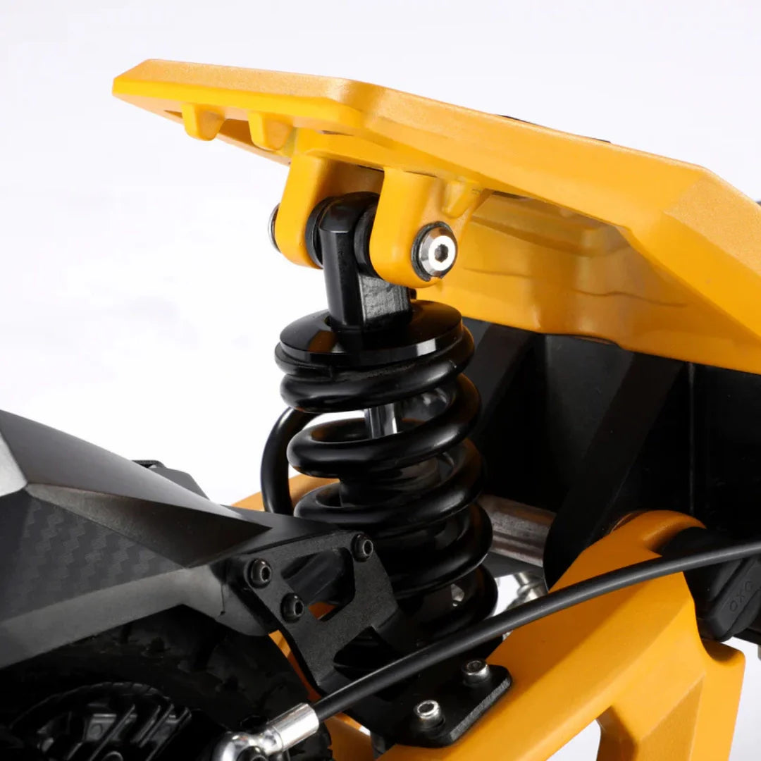 Electric scooter VSETT 10+ Super – rear suspension spring close-up