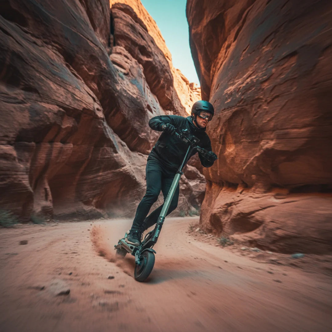 Electric scooter VSETT 8+ – rider in desert canyon