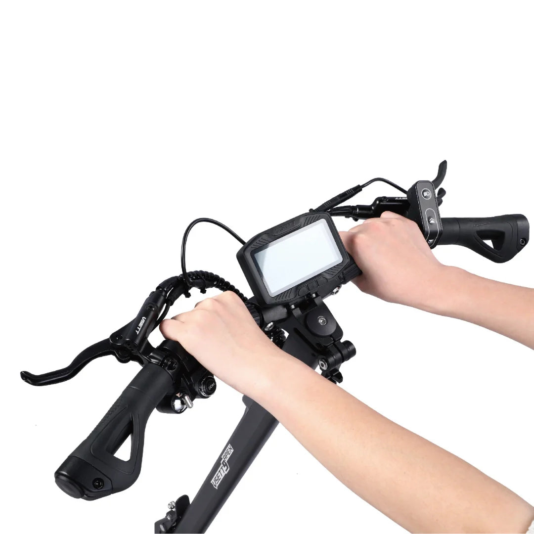 Electric scooter VSETT 9 APEX – hands folding handlebars inward