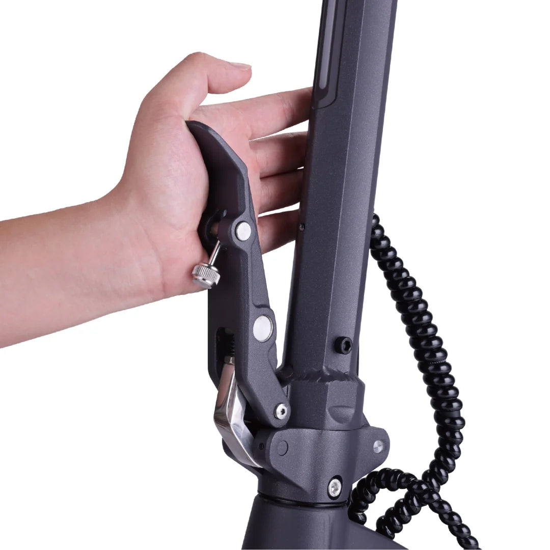 Electric scooter VSETT 9 APEX – folding mechanism detail, hand operating latch