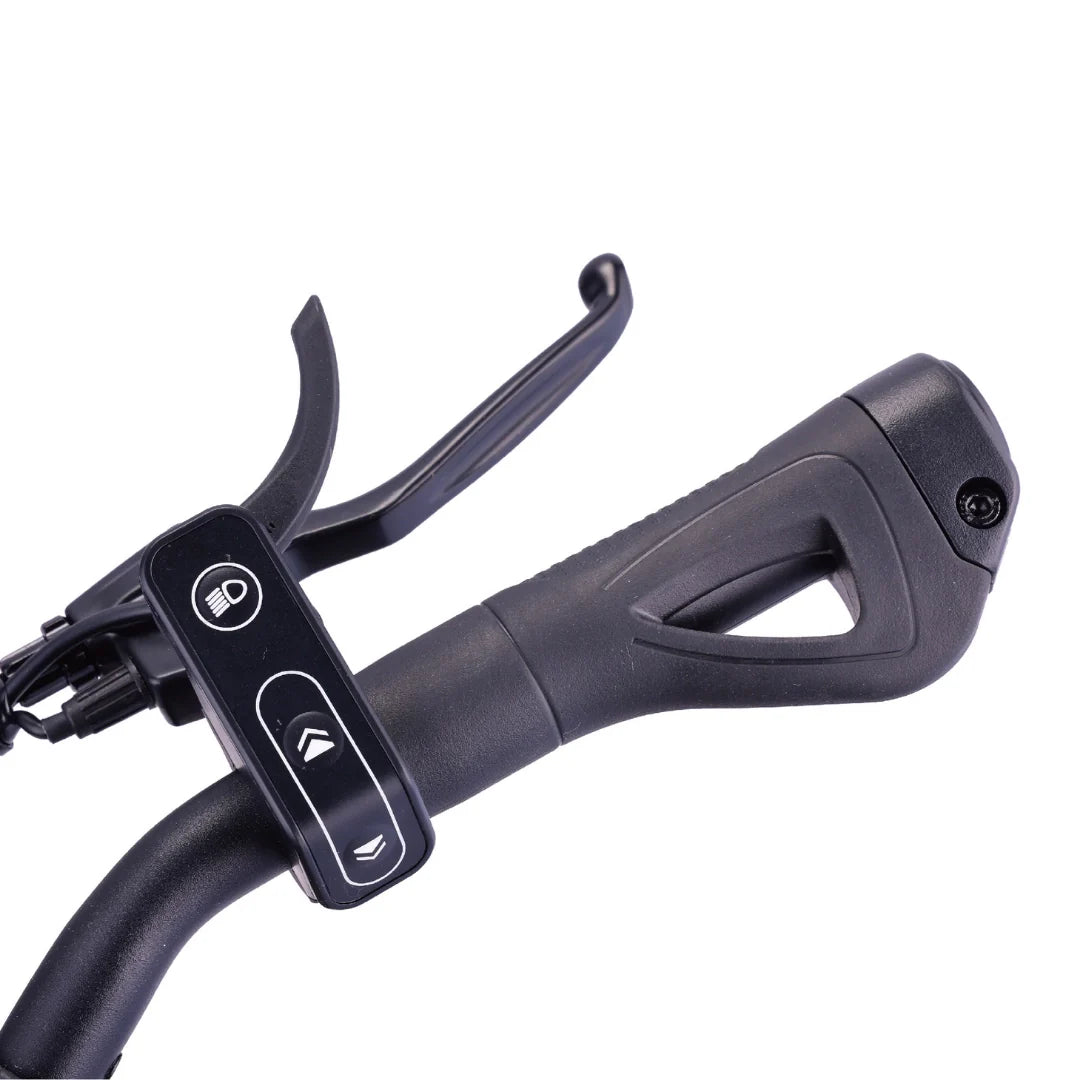Electric scooter VSETT 8 APEX – left handlebar grip, brake lever, and controls