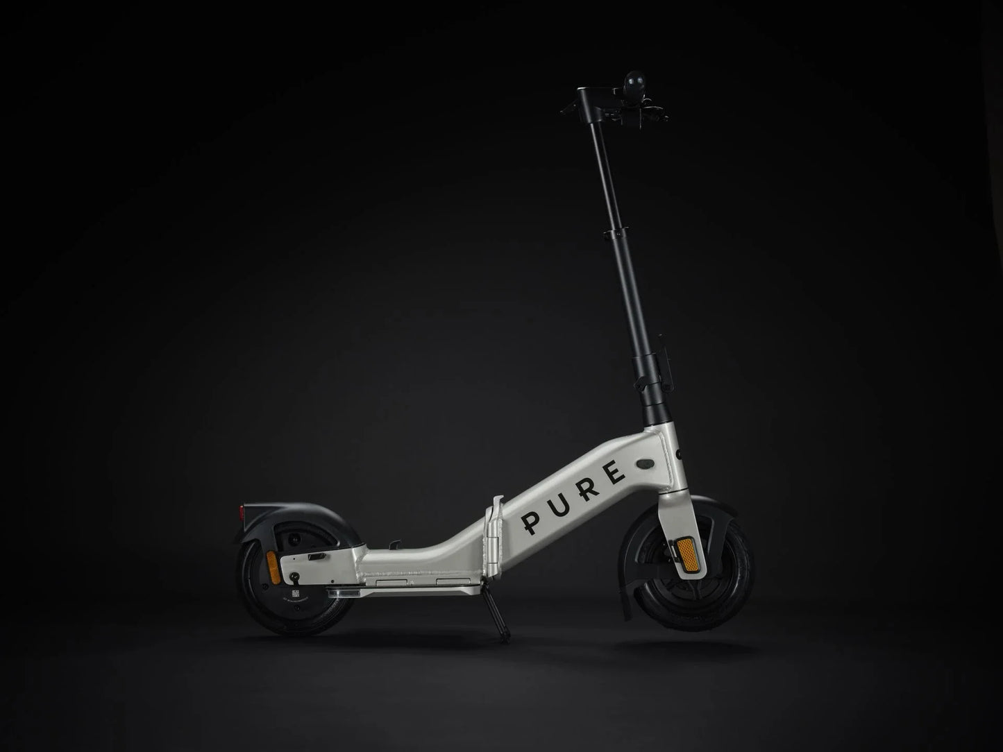 Electric scooter Pure FLEX – side view, light grey colour variant