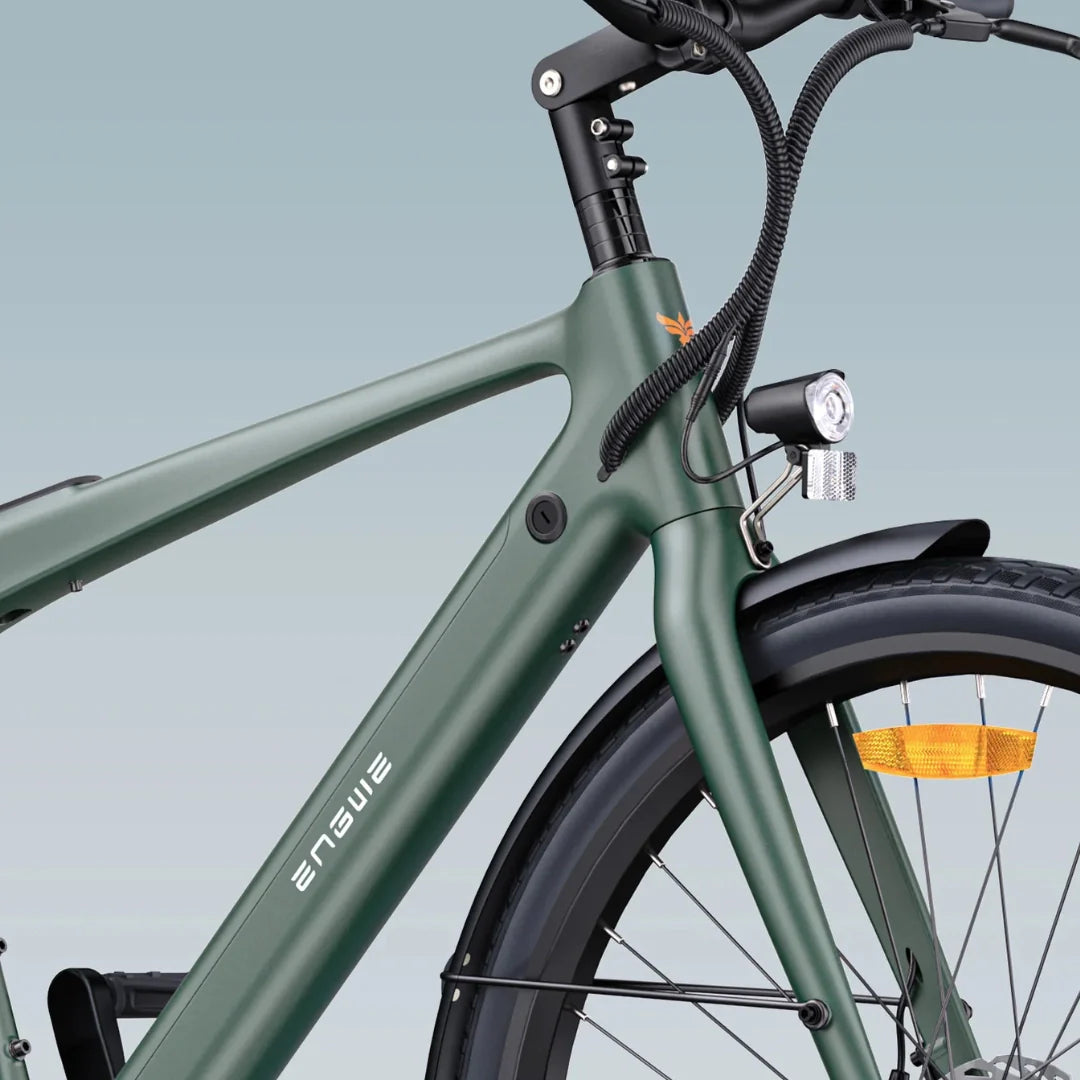 Electric bicycle Engwe MapFour N1 AIR – front light and handlebar detail
