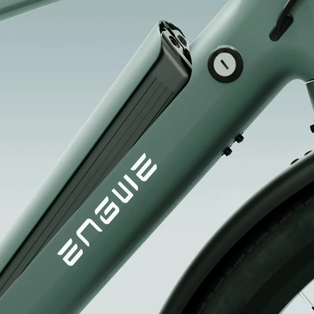 Electric bicycle Engwe MapFour N1 AIR – battery compartment and frame detail