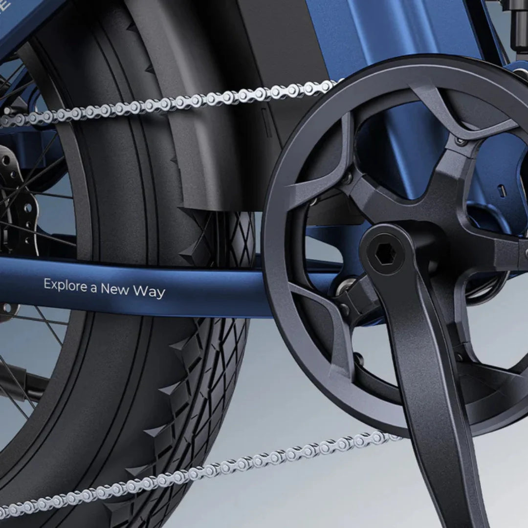 Electric bicycle Engwe Engine Pro 3.0 Boost – crankset, chain, and rear wheel close-up