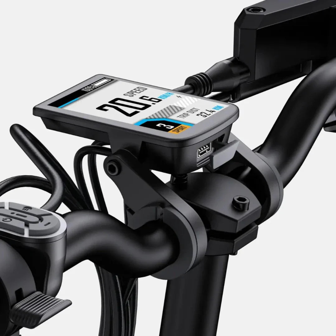 Electric bicycle Engwe Engine X – handlebar display and controls close-up