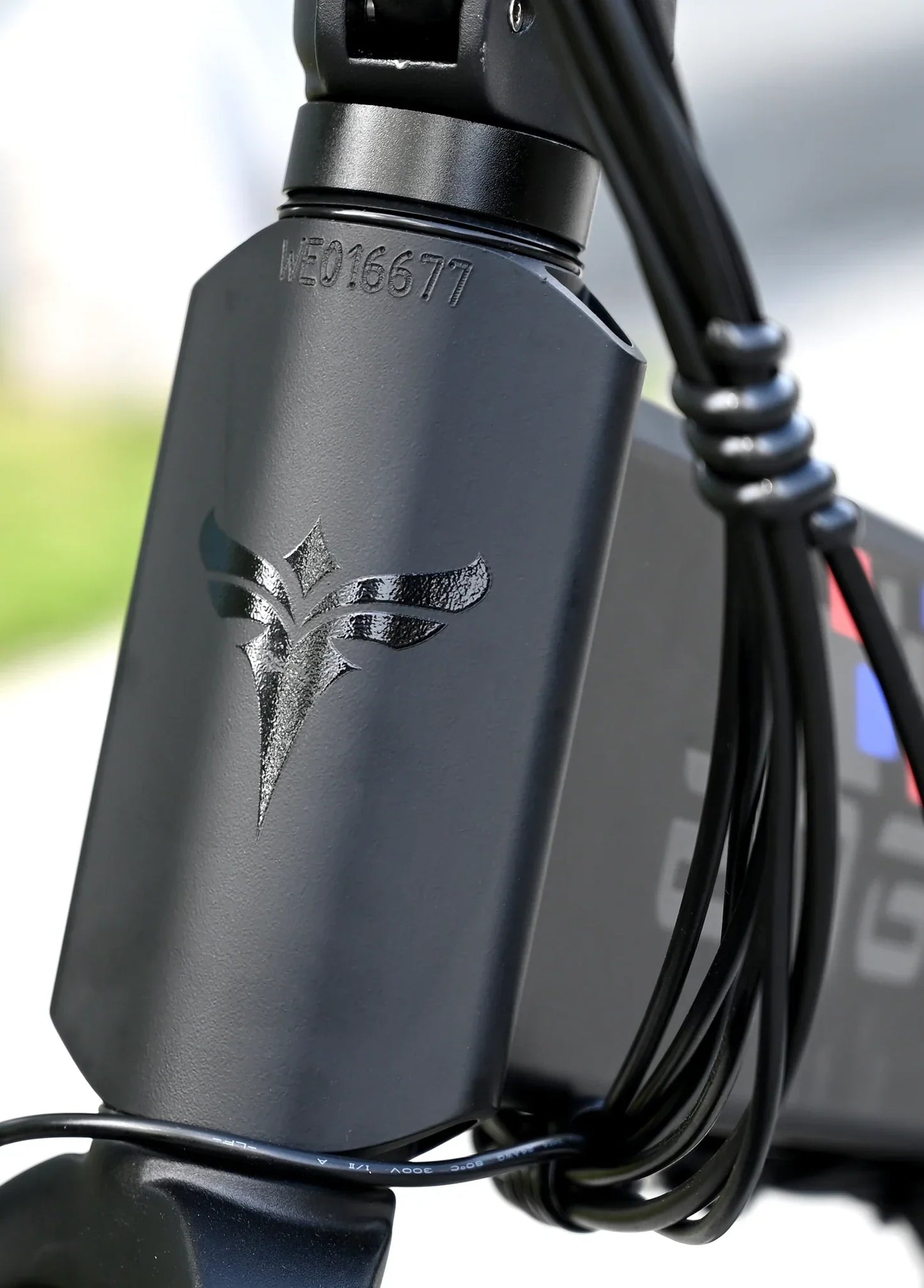 Electric bicycle Engwe Engine X – head tube with logo and serial number