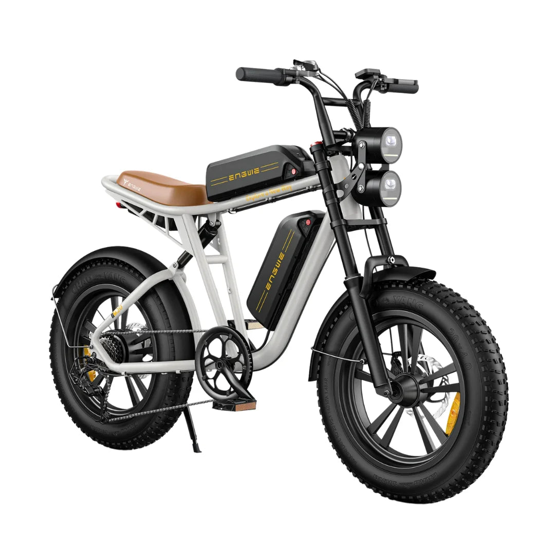 Electric bicycle Engwe M20 – front three-quarter view, white colour