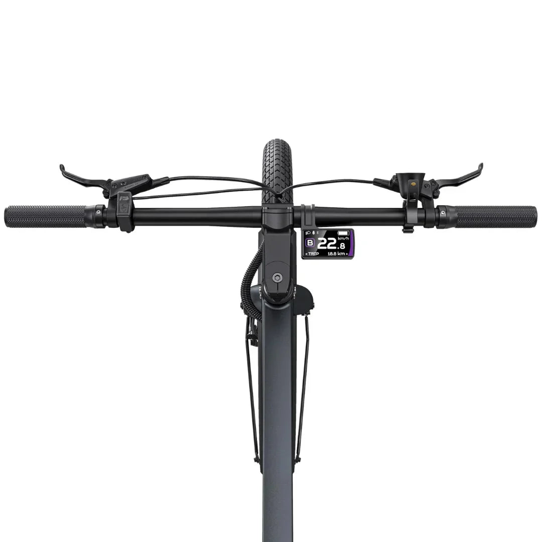 Electric bicycle Engwe P275 Pro – handlebar and display close-up