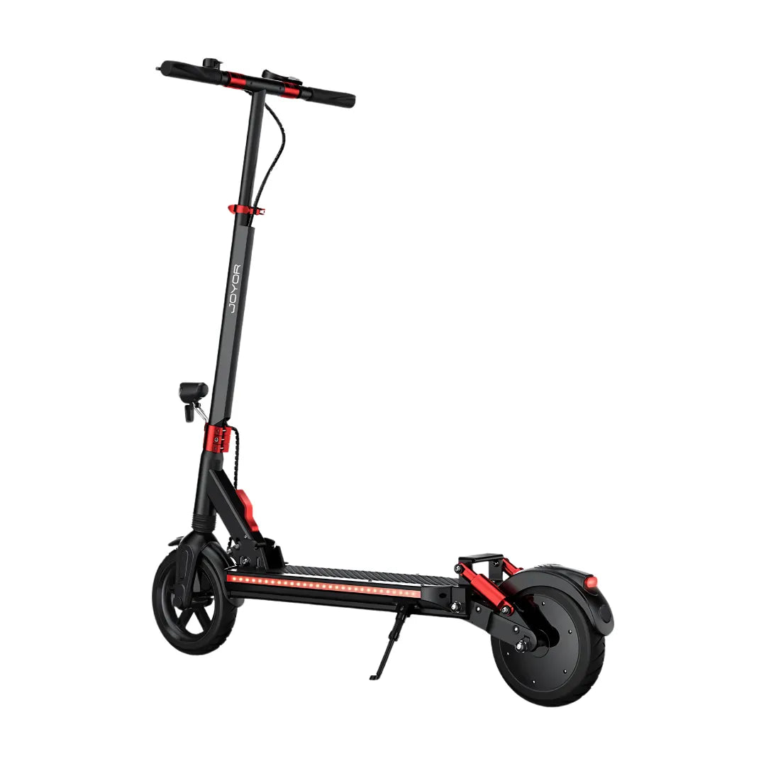Electric scooter Joyor G5 – front three-quarter view, red accents
