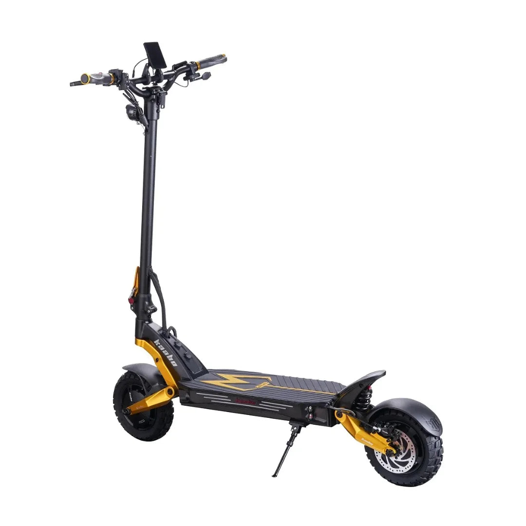 Electric scooter Kaabo Mantis King GT – rear three-quarter view, gold accents