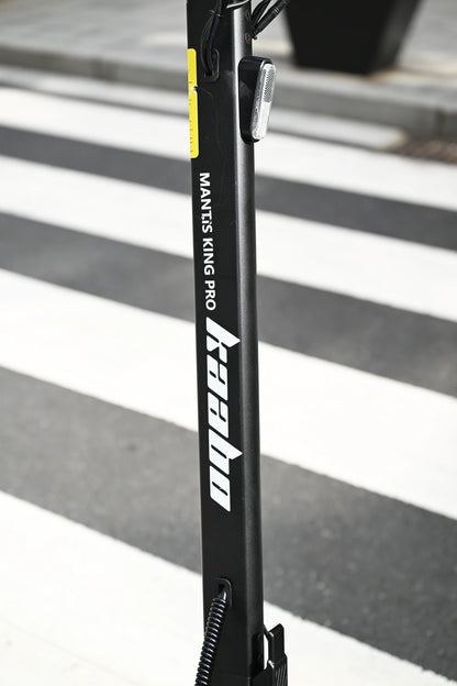 Kaabo Mantis King PRO – Lifestyle and detail photograph – 041
