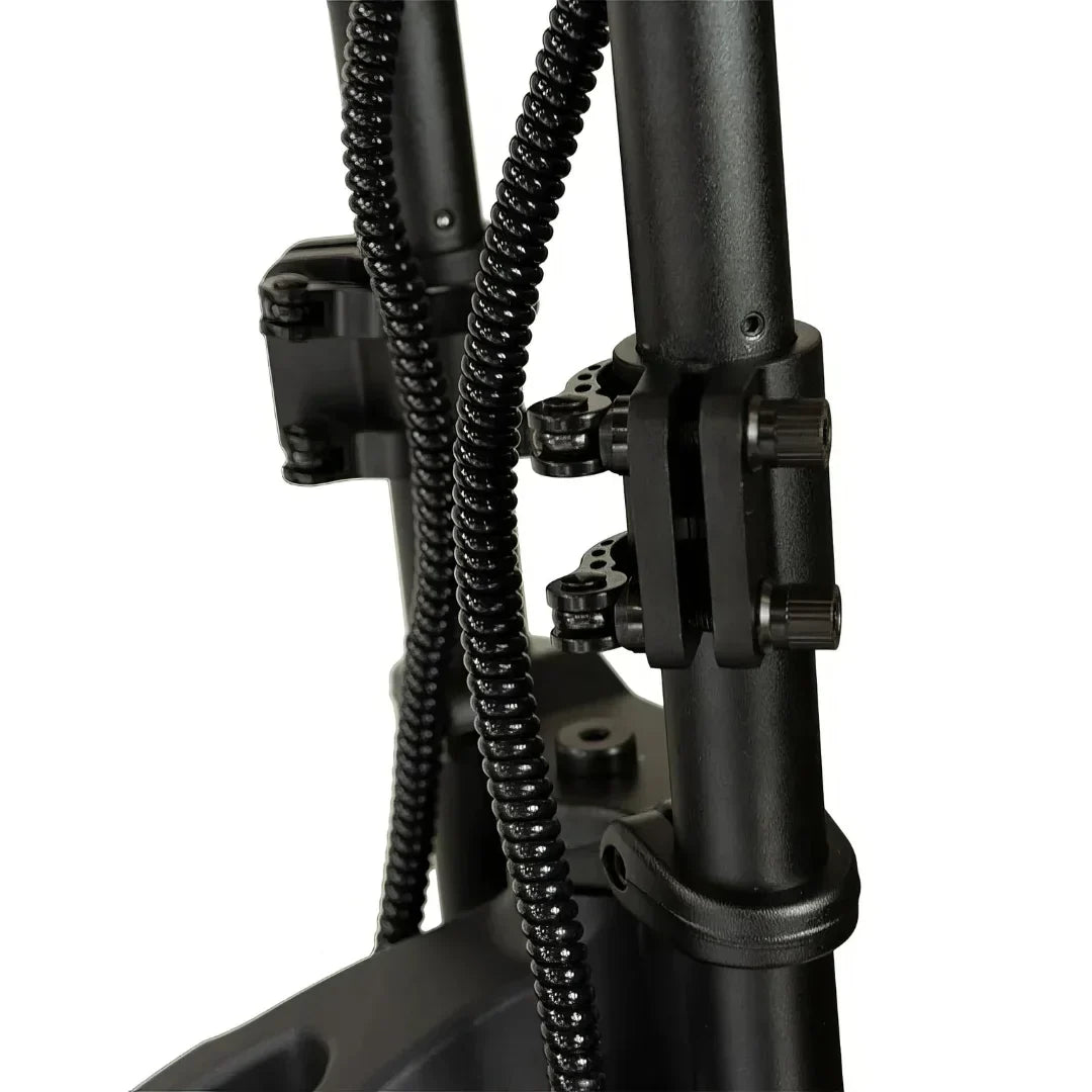 Electric scooter Kaabo Wolf Warrior X GT – front suspension detail