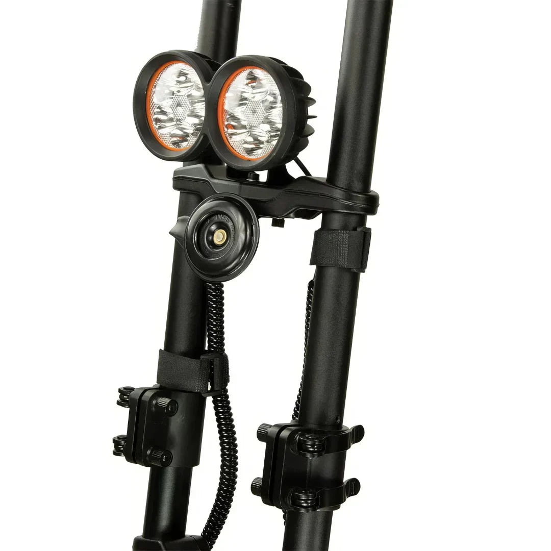 Electric scooter Kaabo Wolf Warrior X GT – headlights and horn close-up