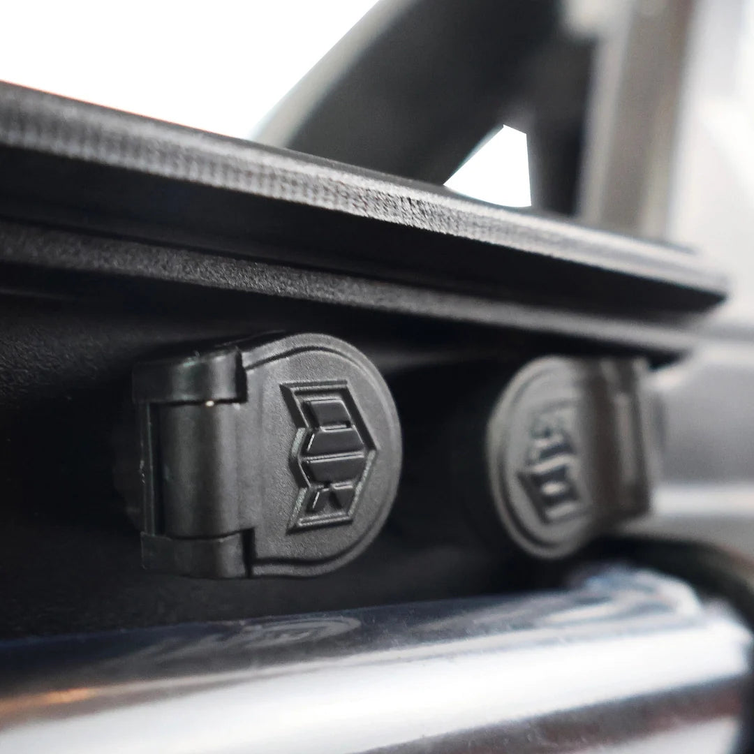 Electric scooter Kaabo Wolf Warrior X MAX – charging port covers close-up