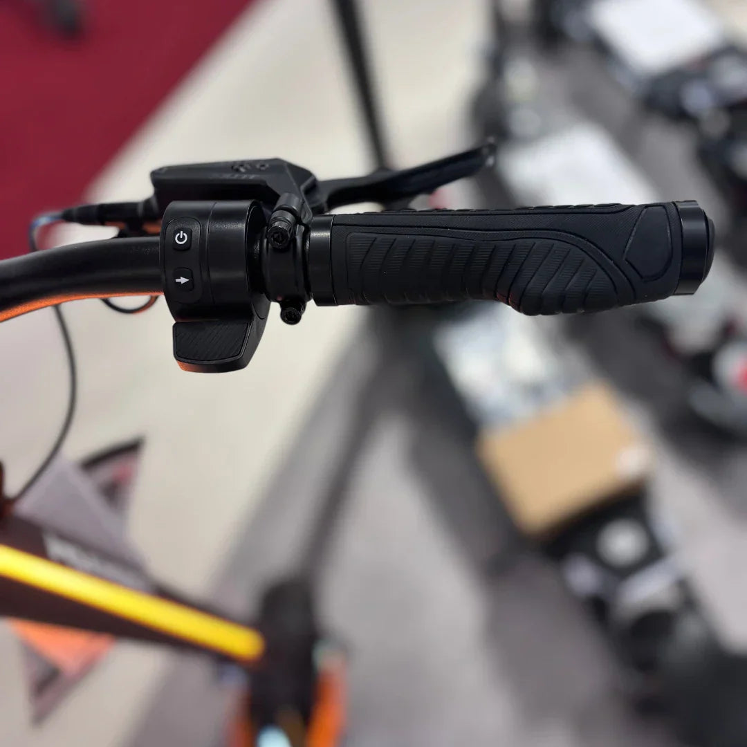Electric scooter MS Energy Flare X PRO – left handlebar grip and controls