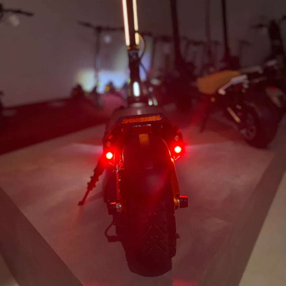Electric scooter MS Energy Flare X PRO – rear view, illuminated tail lights close-up